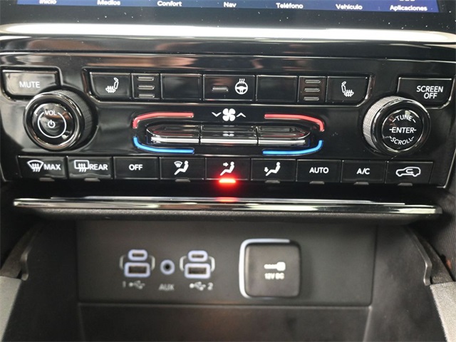 2024 Jeep Grand Cherokee Limited photo 3