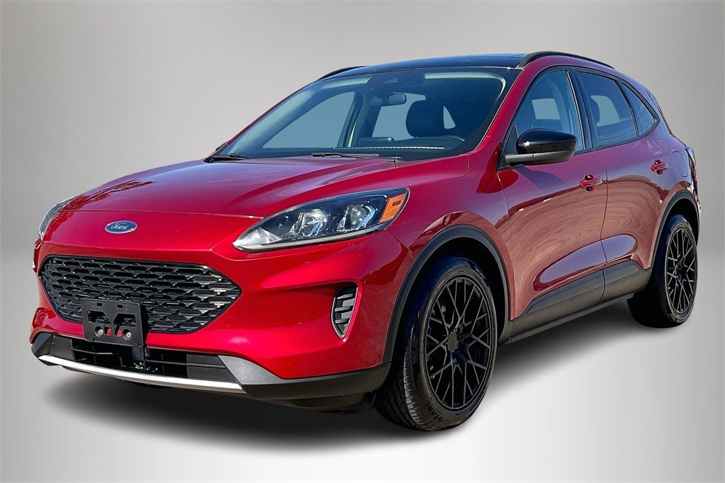 2020 Ford Escape SE Sport Hybrid photo 2