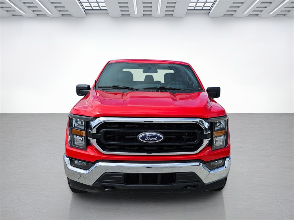 2023 Ford F-150 XLT photo 3
