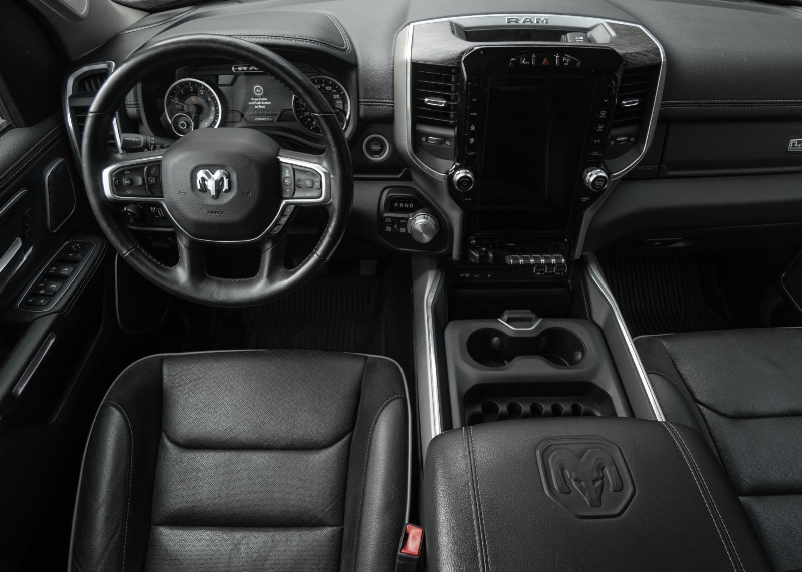 2019 Ram 1500 Laramie photo 11