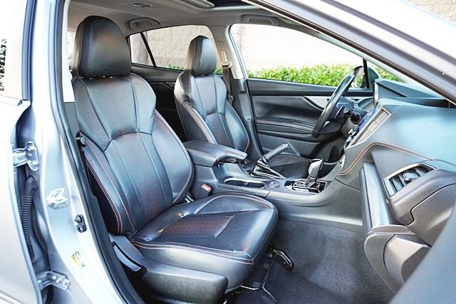 Used 2021 Silver Subaru Limited image 11