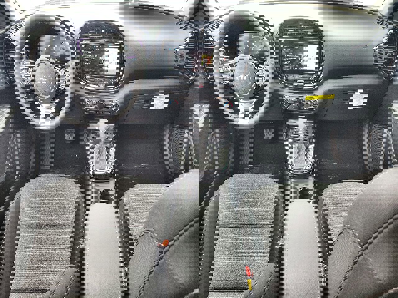 2025 Kia Soul EX photo 10