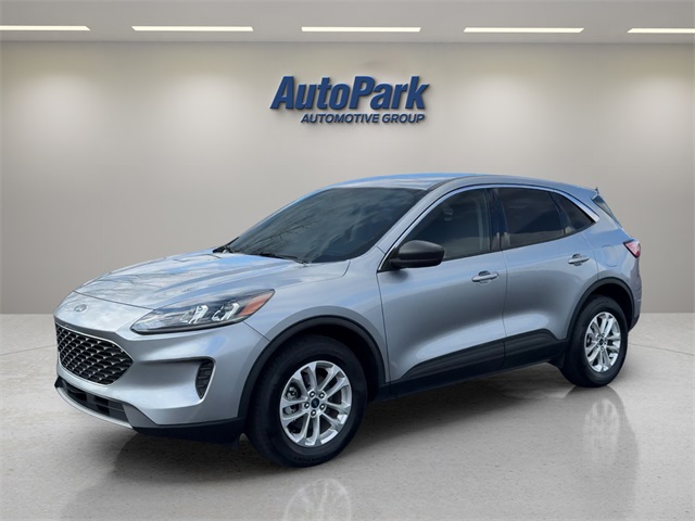 2022 Ford Escape SE photo 3
