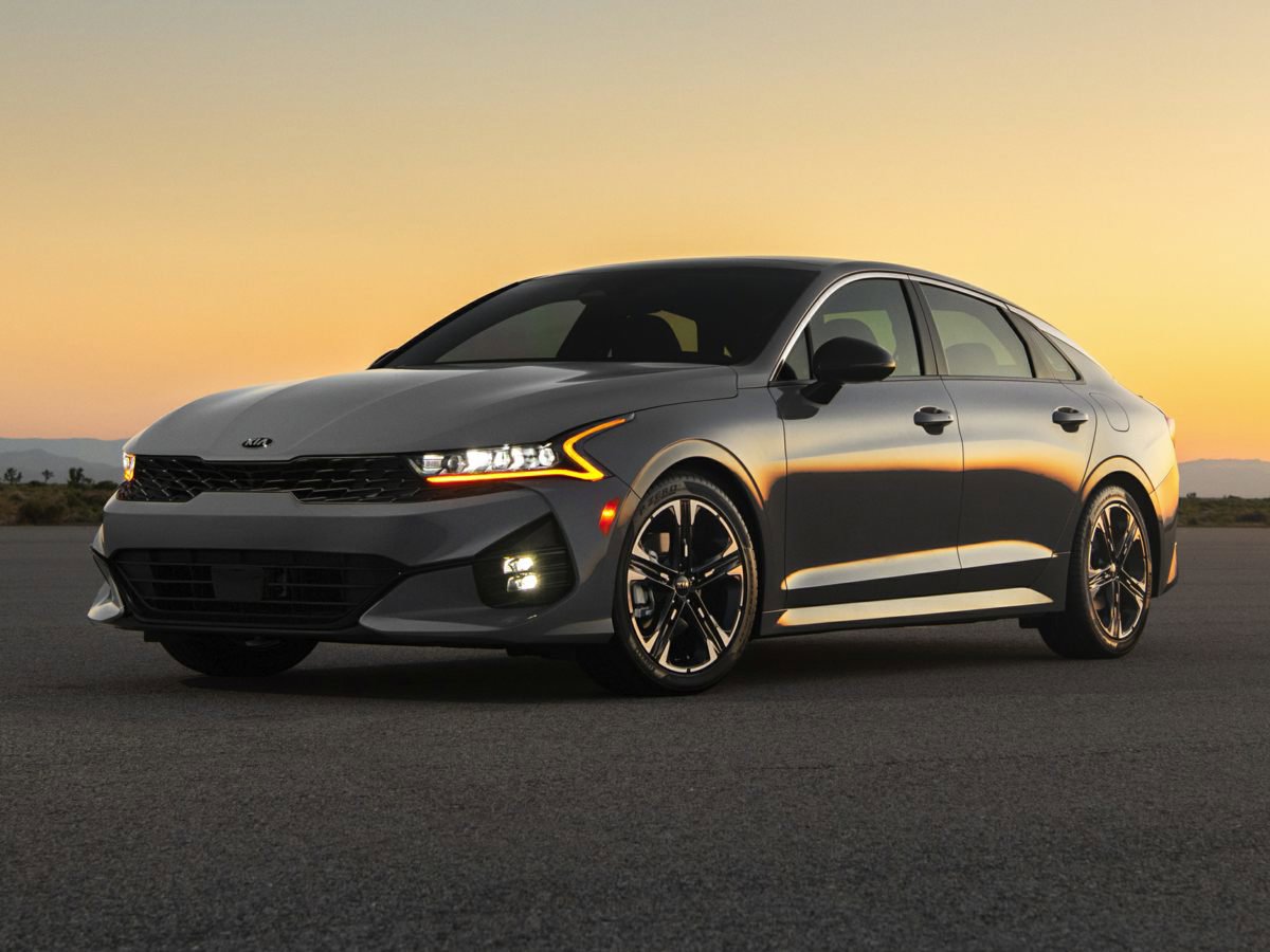 2021 Kia K5 EX's photo