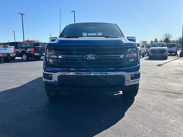 2025 Ford F-150 XLT photo 11