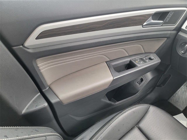2023 Volkswagen Atlas SE Technology photo 29