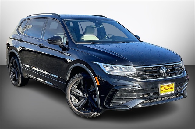 2023 Volkswagen Tiguan SE R-LINE BLACK