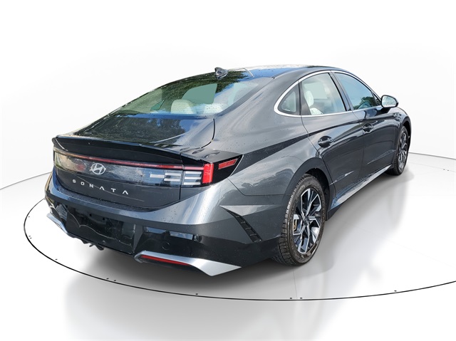 2024 Hyundai Sonata SEL photo 4