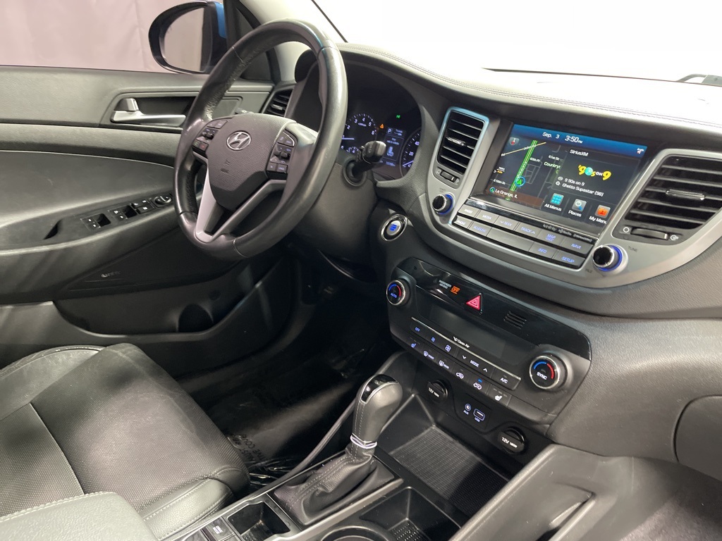2017 Hyundai Tucson SE Plus photo 26