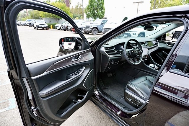 Used 2022 Brown Jeep 4xe image 39