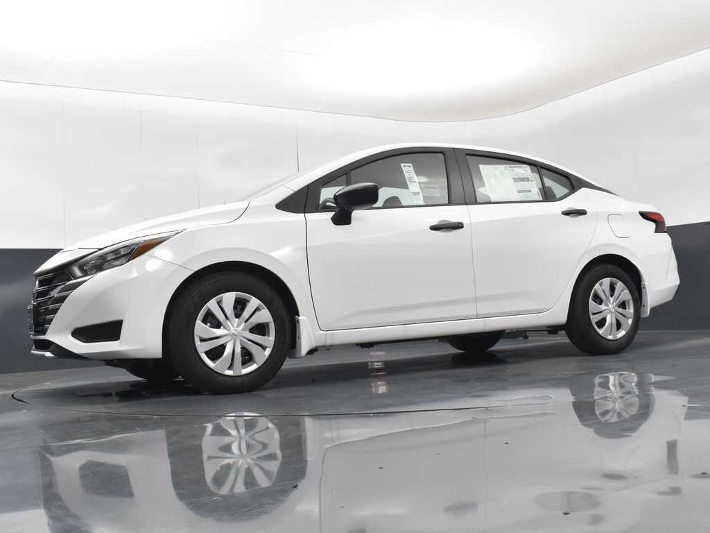 2025 Nissan Versa 1.6 S photo 31