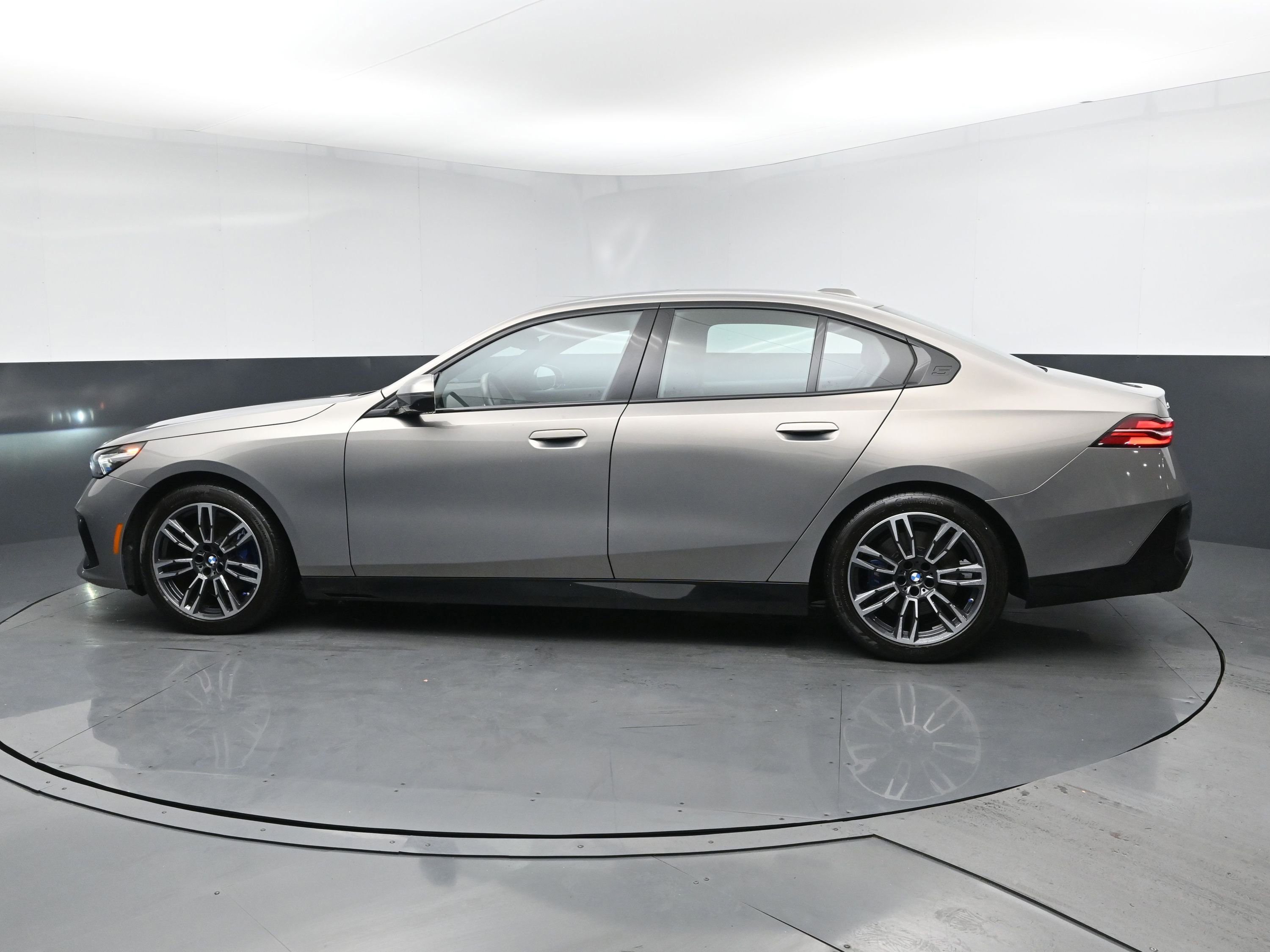 2024 Bmw 530i xDrive photo 4