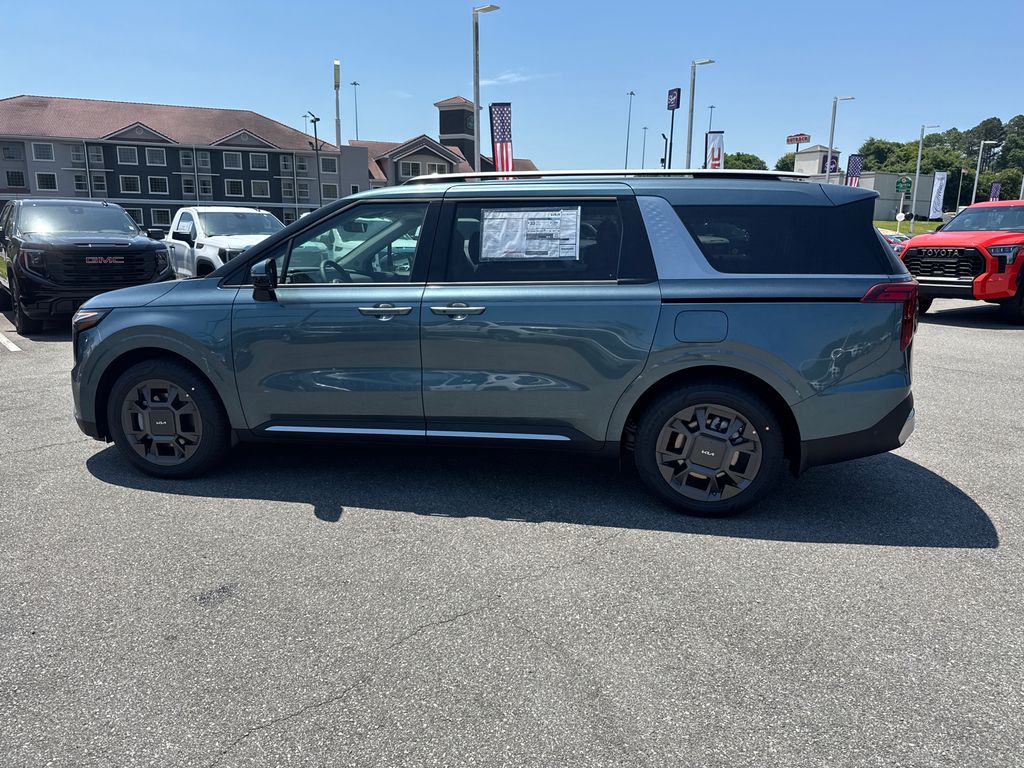 2025 Kia Carnival SX photo 5