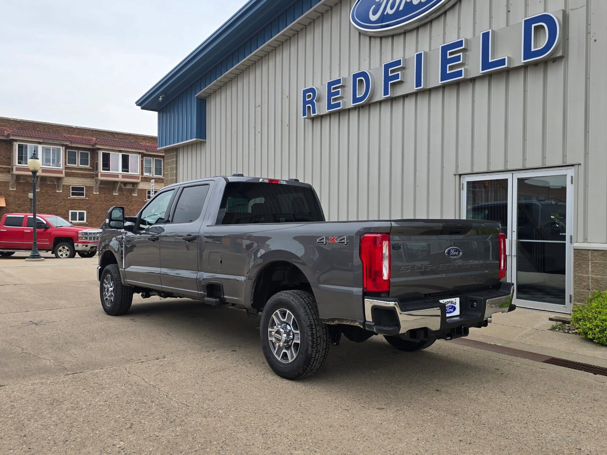 2025 Ford F-350 XLT photo 4