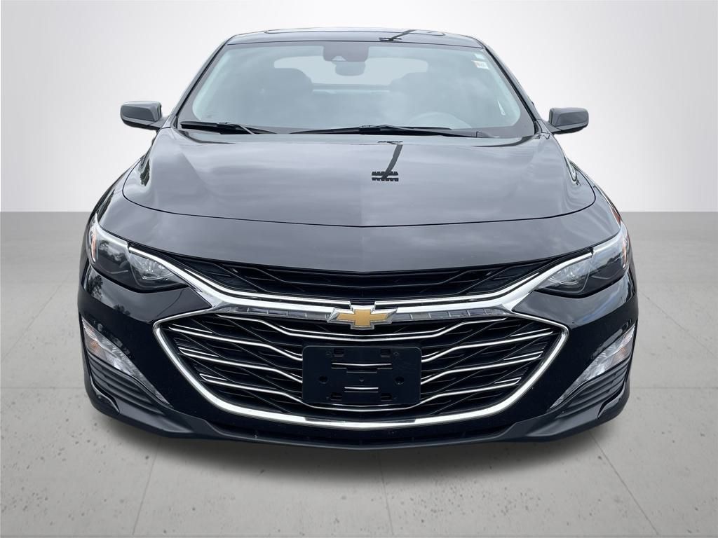 2024 Chevrolet Malibu 1LT photo 3