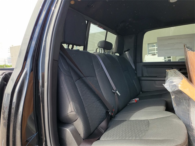 2025 Ram 2500 Tradesman photo 17