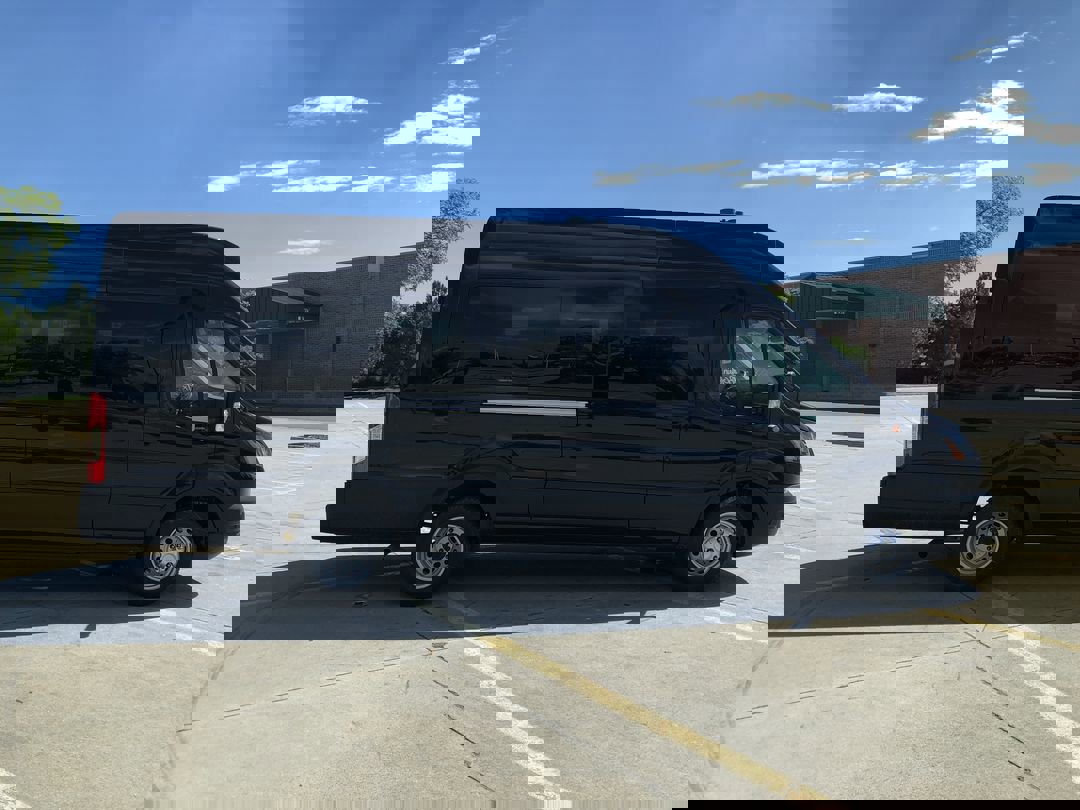2025 Ford Transit Passenger XL photo 9