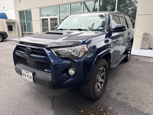 2020 Toyota 4Runner TRD Off-Road Premium photo 3
