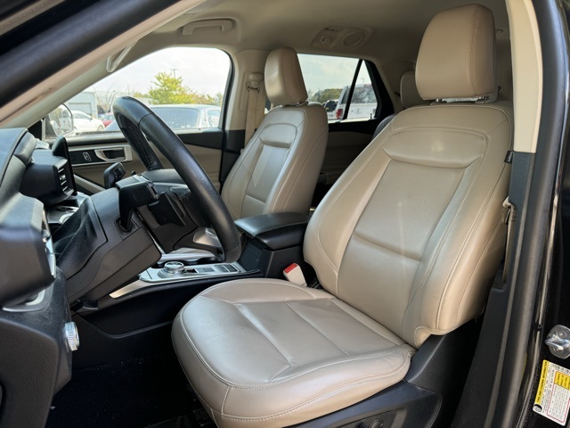 2021 Ford Explorer XLT photo 18