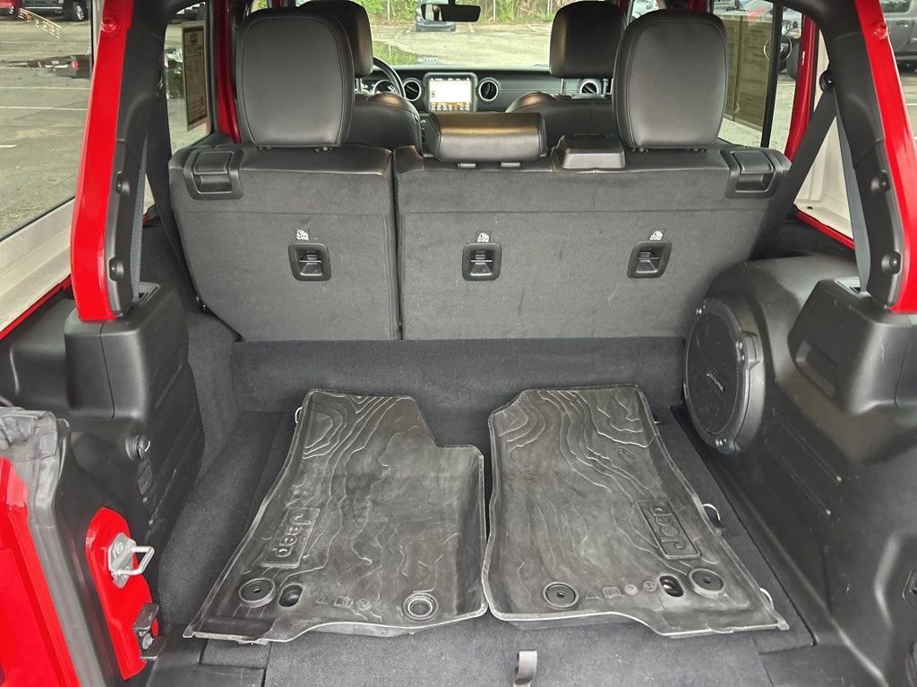2021 Jeep Wrangler Unlimited Sahara High Altitude 4xe photo 30