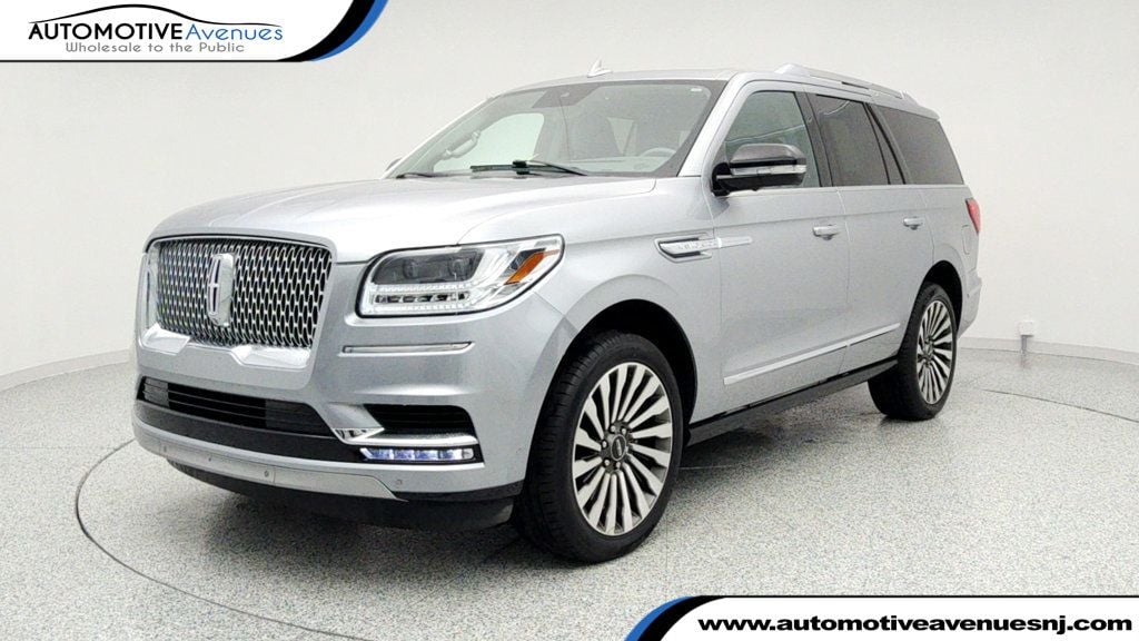 2021 Lincoln Navigator Reserve's photo