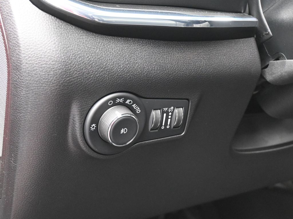 2023 Jeep Compass High Altitude photo 3