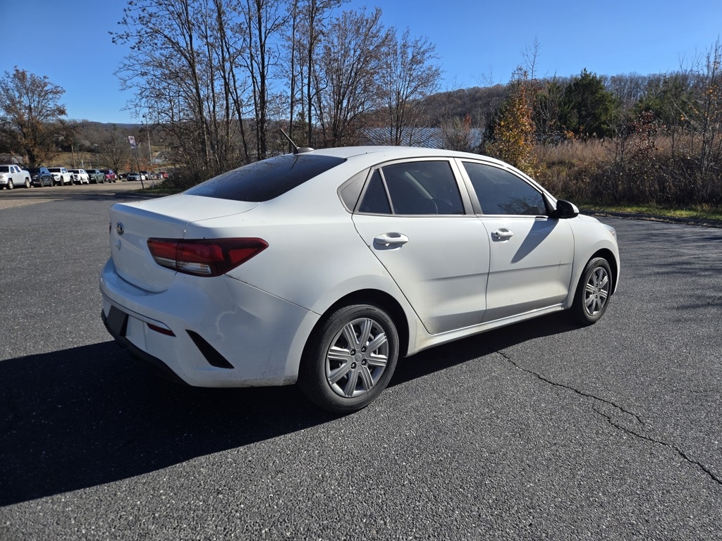 2021 Kia Rio LX S photo 2