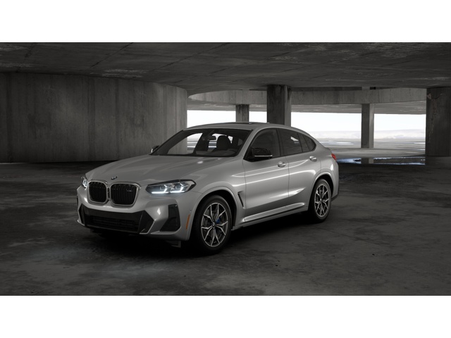 2025 BMW X4 M40i's photo