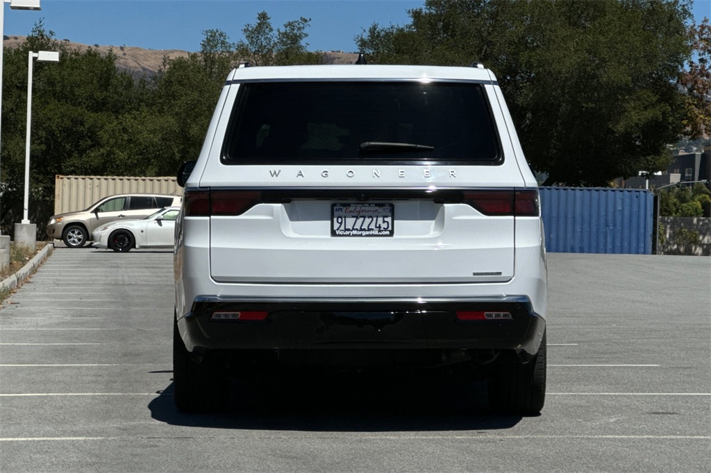 2024 Jeep Wagoneer L Series II photo 5