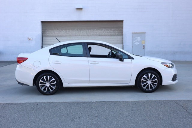 2021 Subaru Impreza Base photo 2