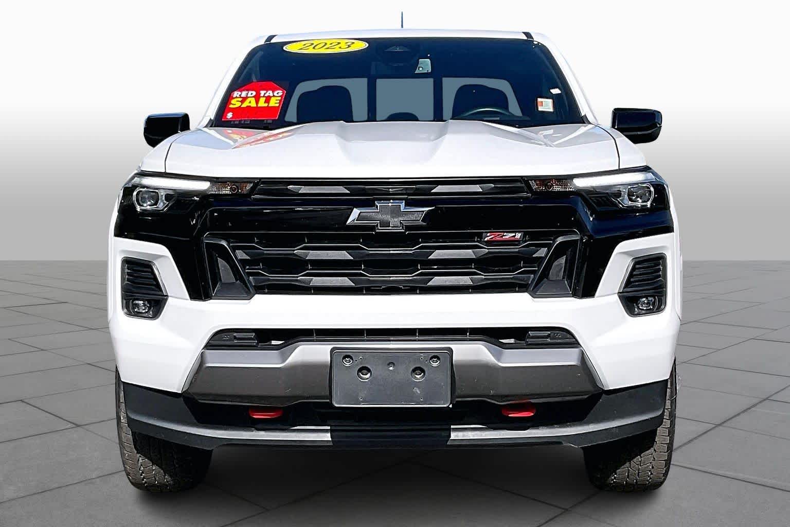 2023 Chevrolet Colorado Z71 photo 3