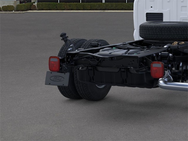2025 Ford F-350 XL photo 18
