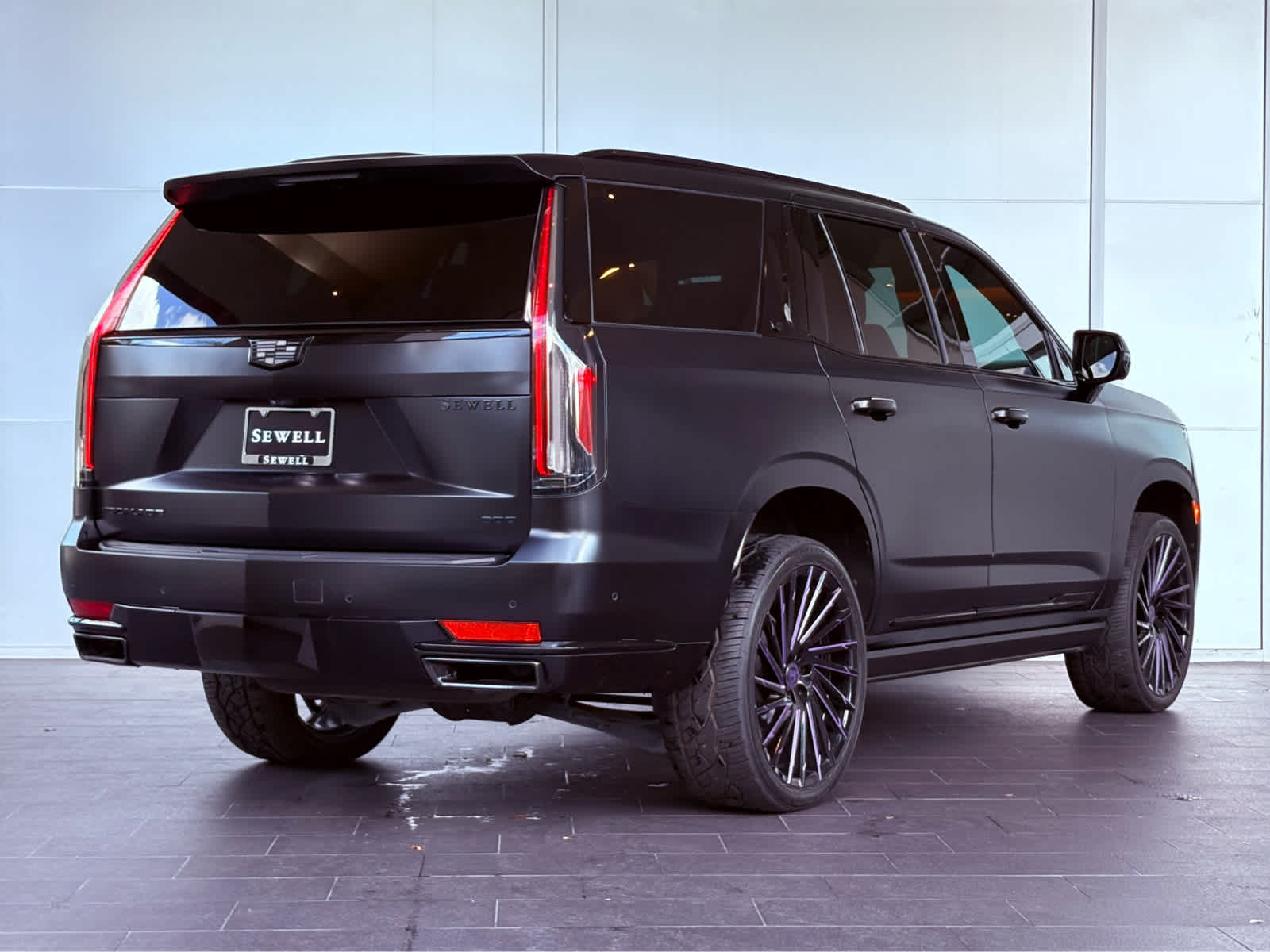 2023 Cadillac Escalade Sport Platinum photo 2