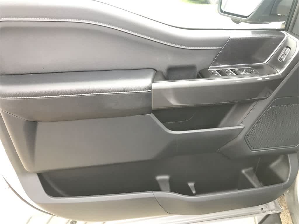 2022 Ford F-150 XLT photo 13
