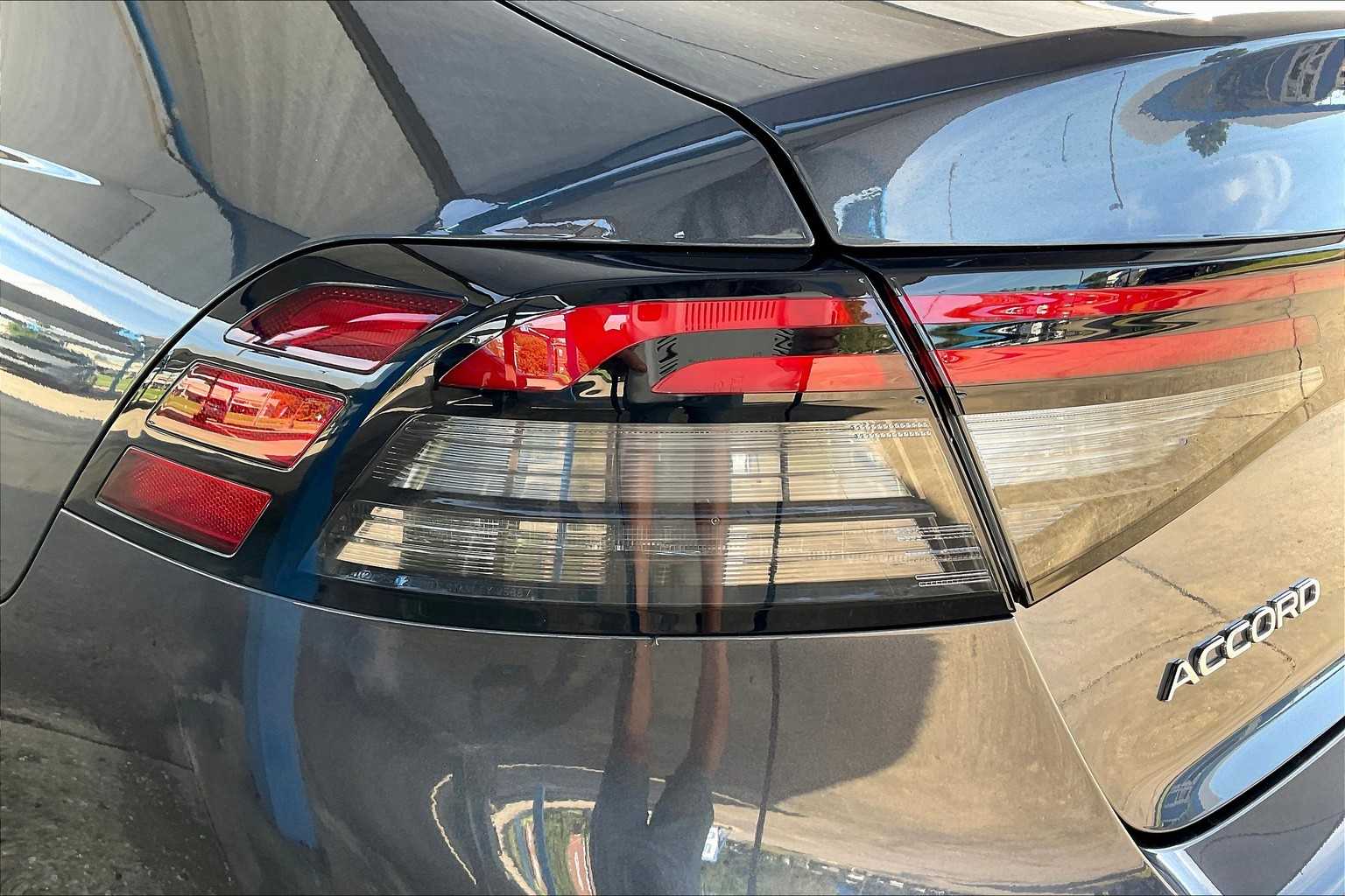 2023 Honda Accord Hybrid Touring photo 26