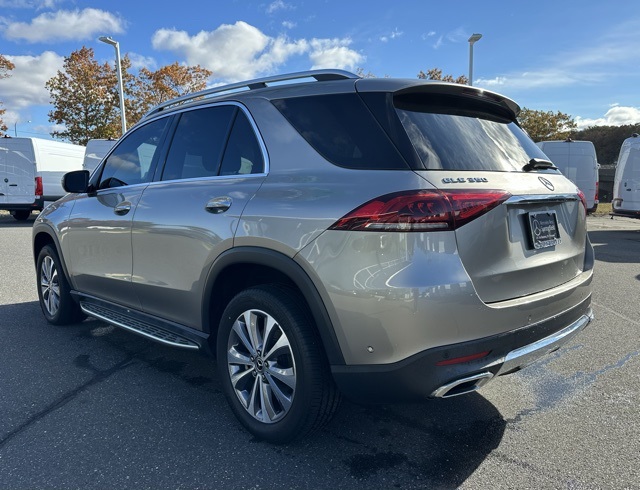 2022 Mercedes Benz GLE 350 4MATIC photo 2