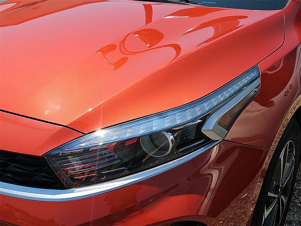 2023 Kia Forte LXS photo 8