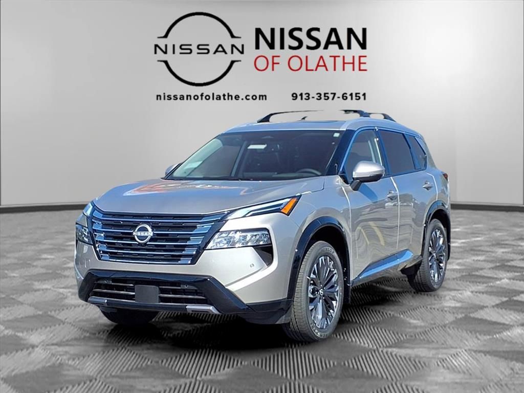 2026 Nissan Rogue Platinum's photo