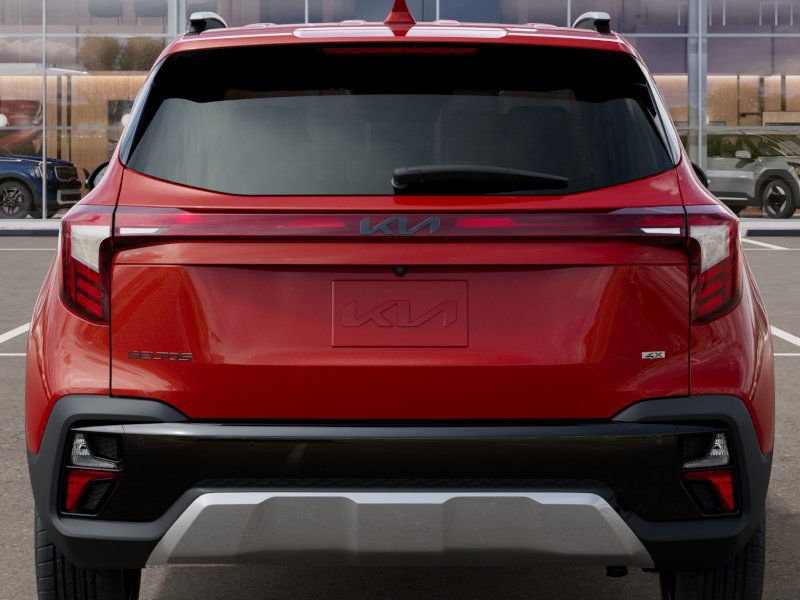 2025 Kia Seltos S photo 13