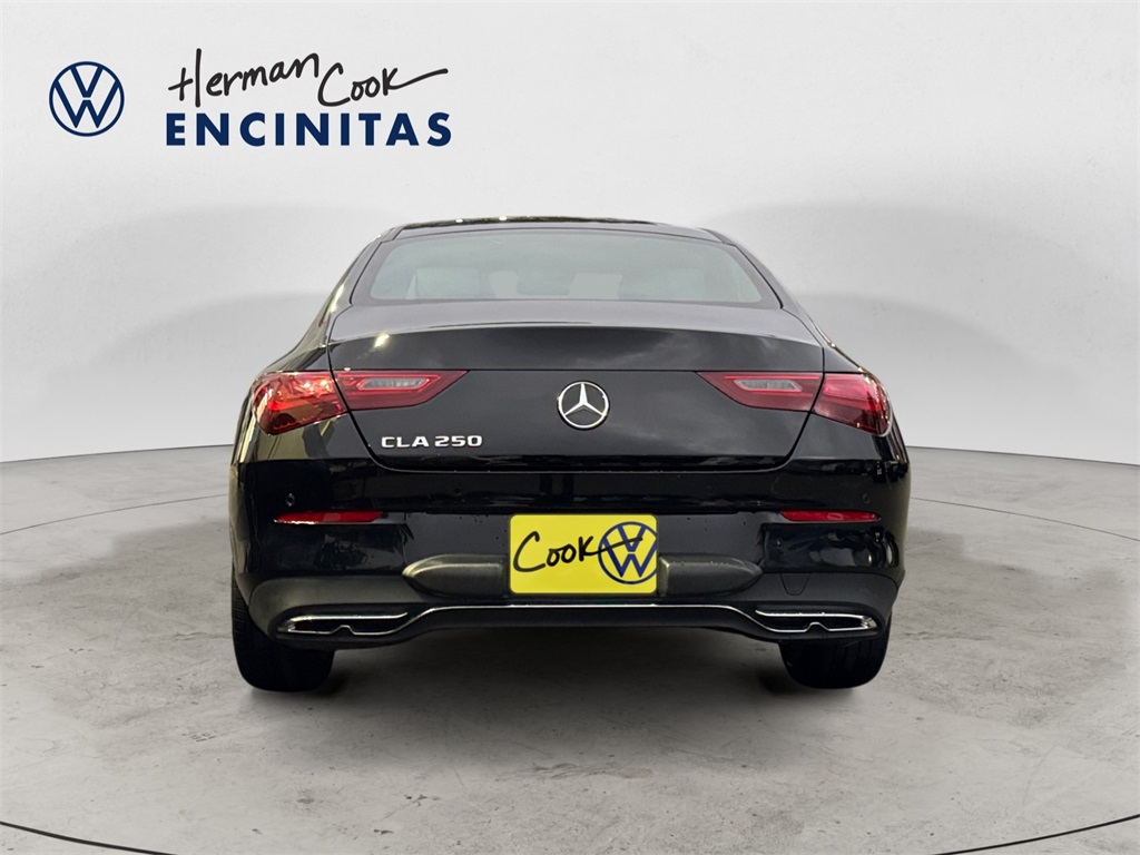 2025 Mercedes Benz CLA 250 photo 4