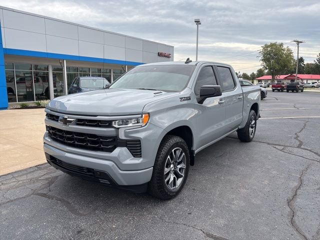 2024 Chevrolet Silverado 1500 RST photo 2