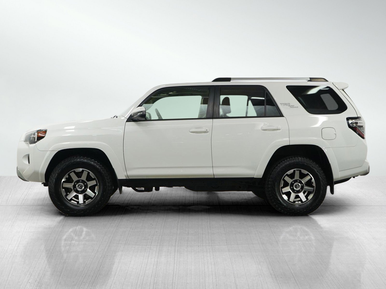 Used 2017 Toyota 4Runner Off-Road Premium with VIN JTEBU5JR3H5460481 for sale in Bloomington, Minnesota
