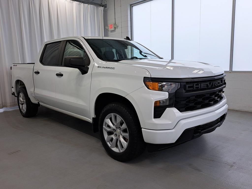 2022 Chevrolet Silverado 1500 Custom photo 4
