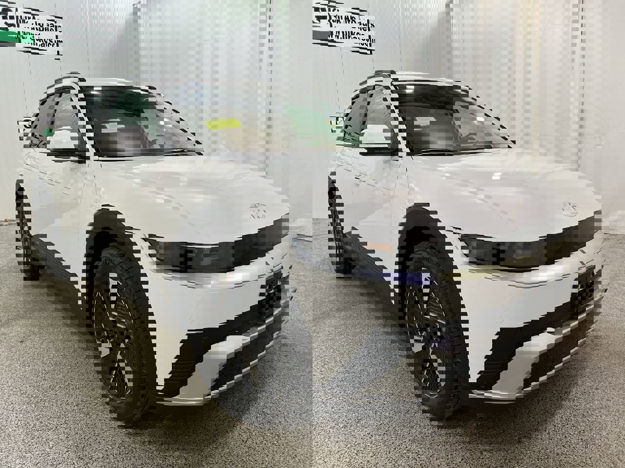 New 2025 Atlas White Hyundai SEL image 1