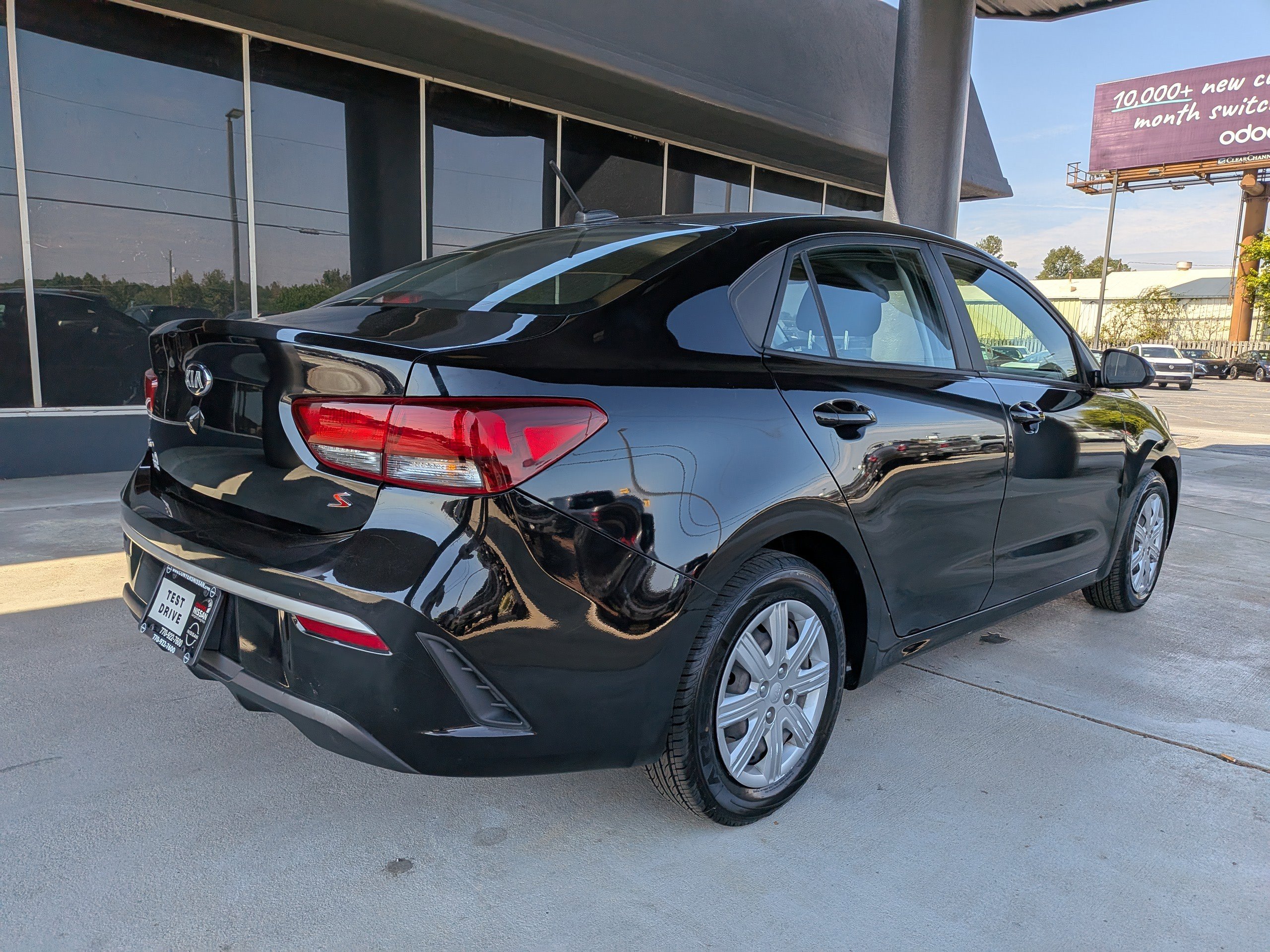 2021 Kia Rio S photo 3