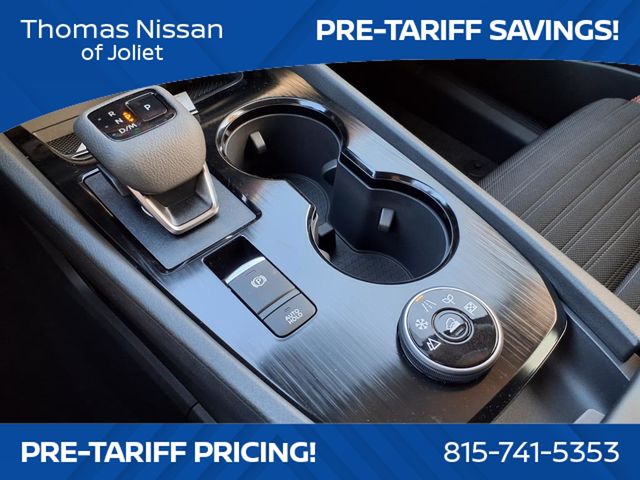 2026 Nissan Rogue SV photo 13