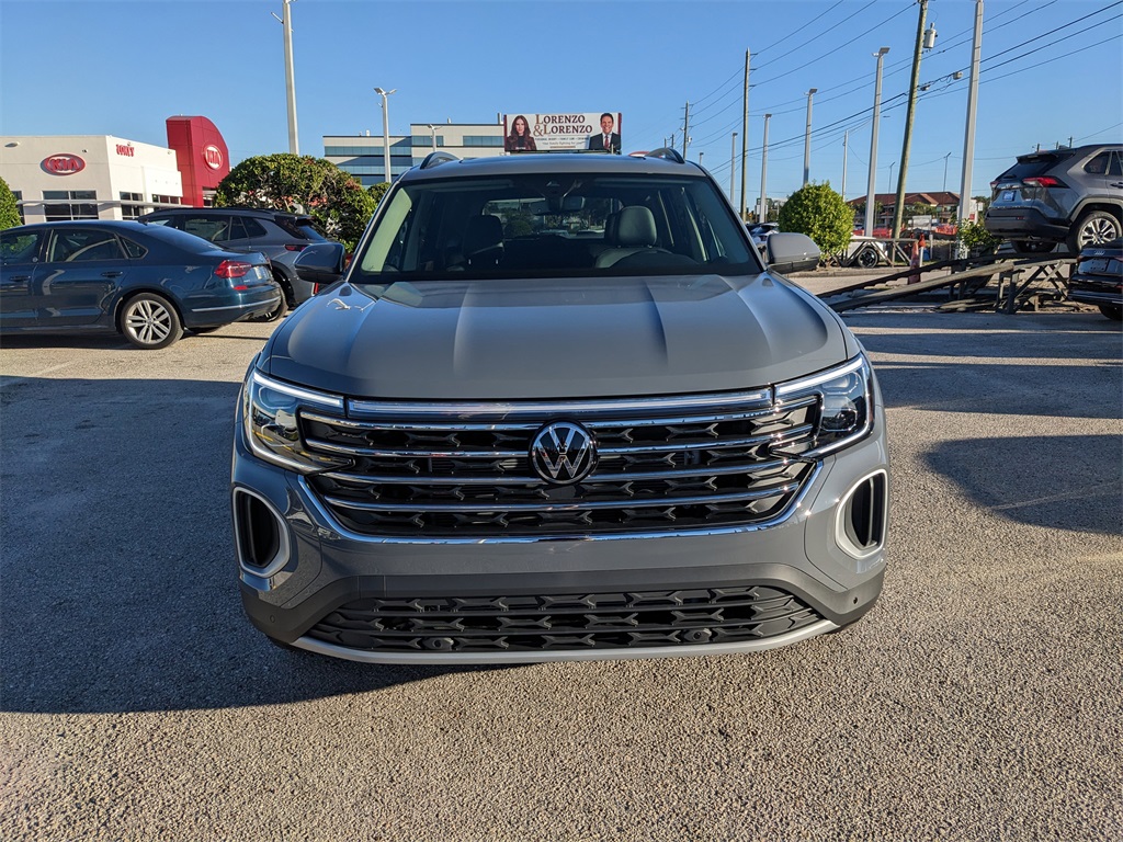 2026 Volkswagen Atlas SE Technology photo 4