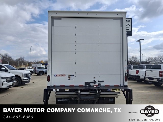 2025 Chevrolet Silverado 4500HD photo 4