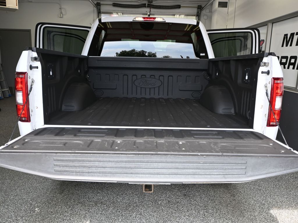 2020 Ford F-150 XLT photo 32
