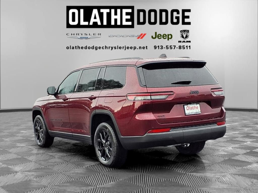 2025 Jeep Grand Cherokee Altitude X photo 3